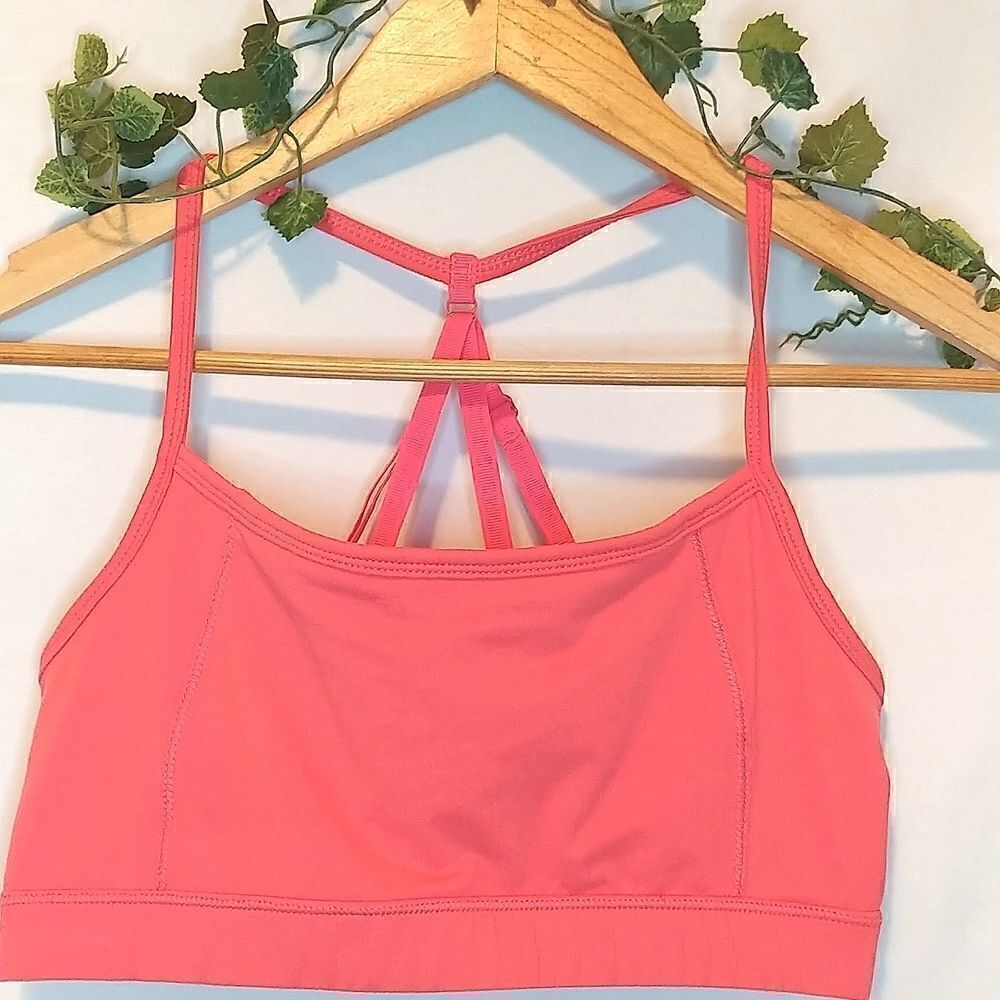 Steve Madden. Sports Bra. Size Small. Like New.
